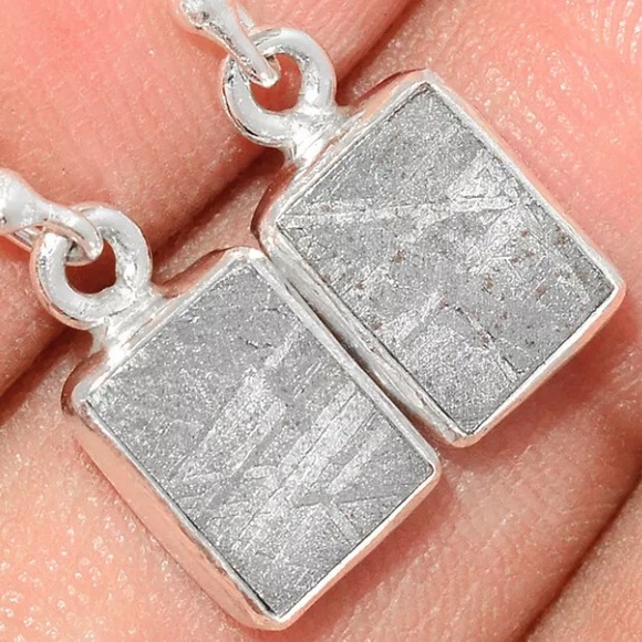 Genuine Muonionalusta Meteorite Silver earrings - Picture 6 of 8